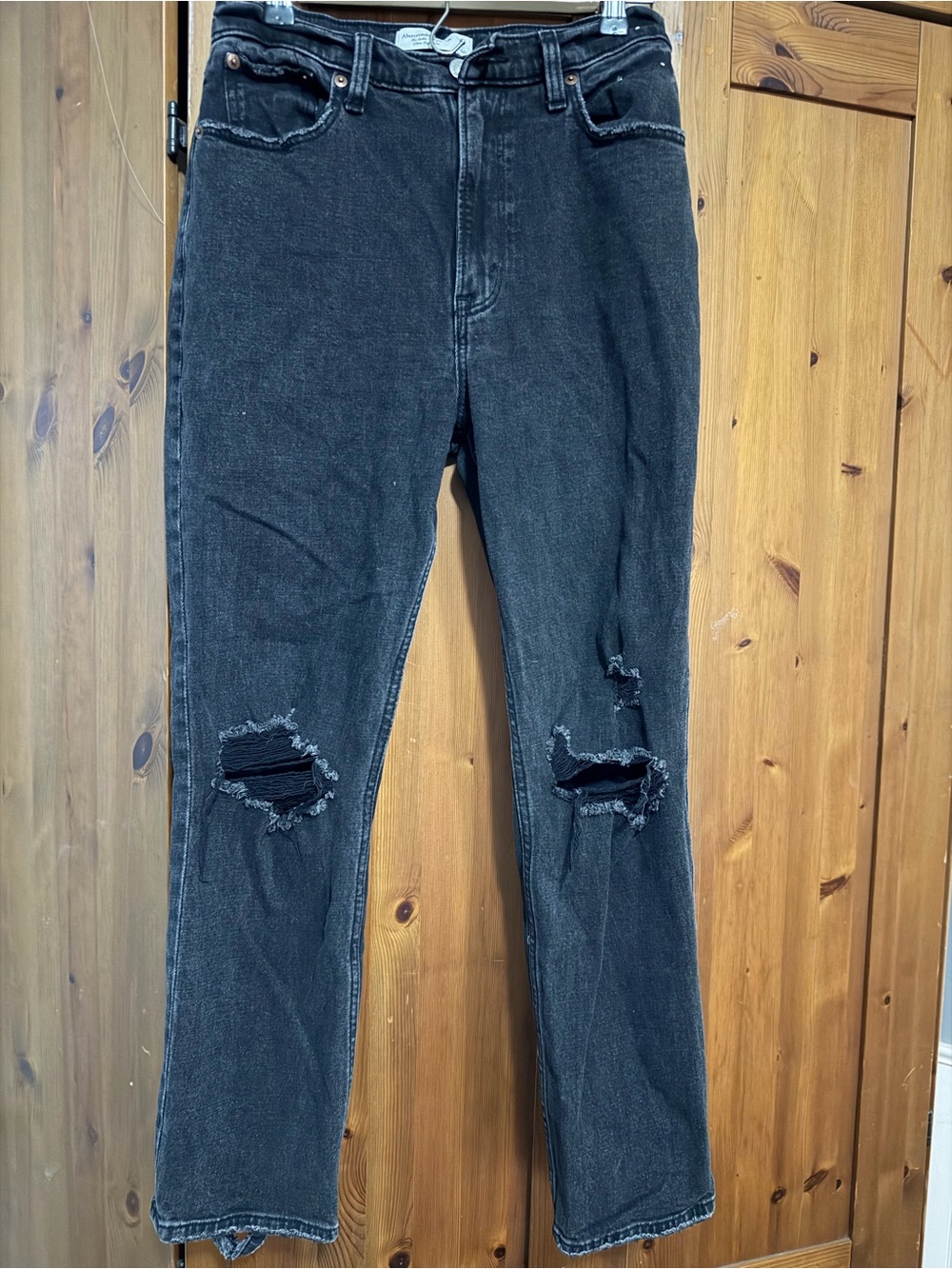 Abercrombie & Fitch Black Distressed Relaxed Jeans